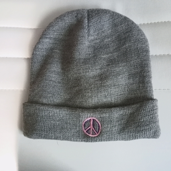NWT BP Peace Sign Beanie Hat Gray pink - Picture 1 of 5